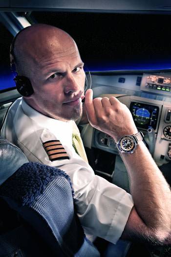 Breitling da la bienvenida a bordo a un excepcional nuevo piloto