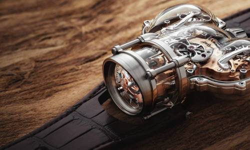 MB&F presenta la Horological Machine N°9 ‘Sapphire Vision'