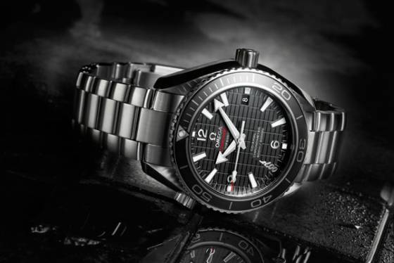 Omega Celebra la Nueva Película de James Bond con una Edición Limitada del Seamaster 