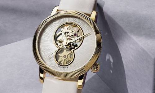 BA111OD presenta relojes de 36 mm en cinco diseños para mujer