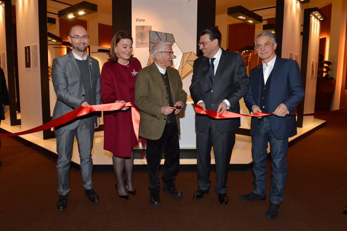 De Izquierda a Derecha: Alberto Cavalli, Fabienne Lupo, Juan Carlos Torres, Alessandro Mendini & Hervé Chandes