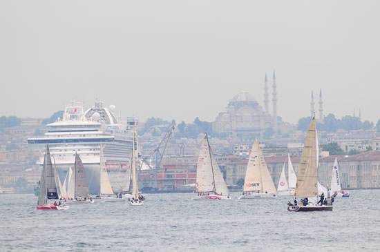 Corum Cronometrador de la Bosphorus Cup en Turquía