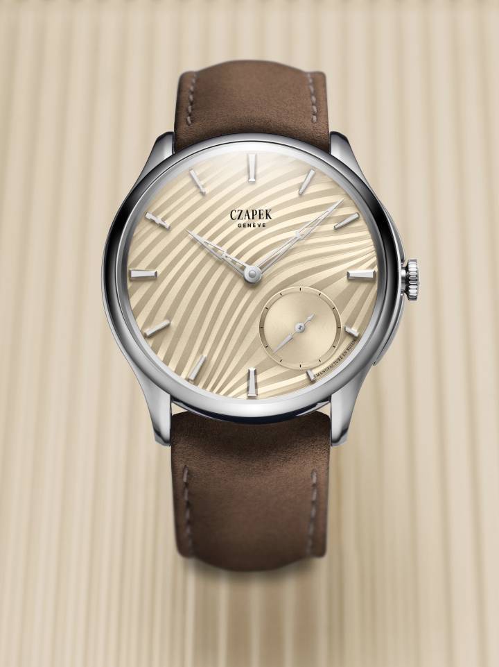 Czapek & Cie Promenade Plissé cuenta con una esfera inspirada en la moda